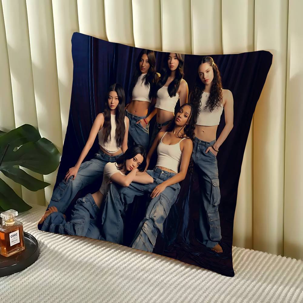 K-KATSEYE Незграбна подушка Подарунки Домашній офіс Меблі Спальня Диван Автомобіль Наволочка 45x45см 16x16Inch
K-KATSEYE Незграбна подушка Подарунки Домашній офіс Меблі Спальня Диван Автомобіль Наволочка 45x45см 16x16Inch