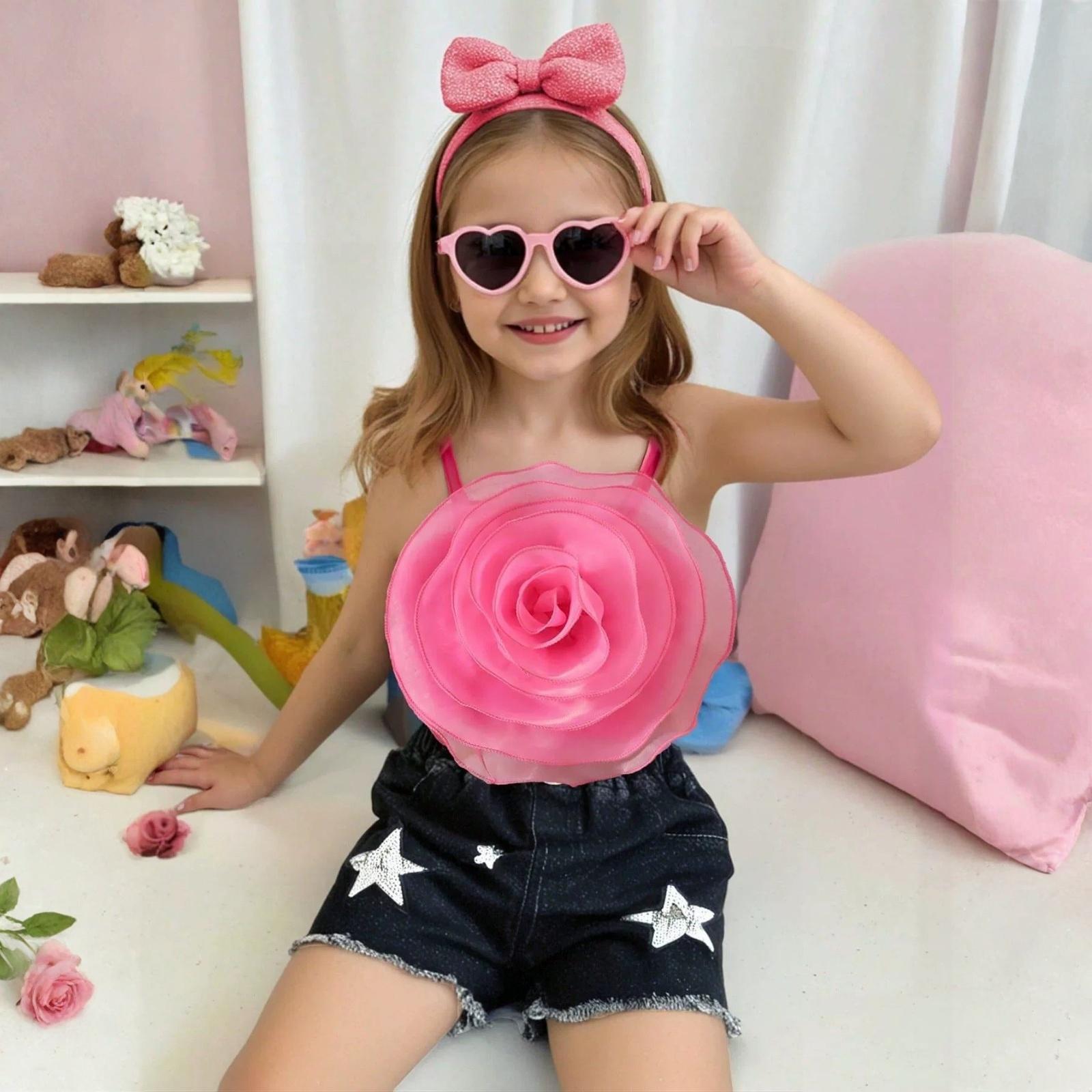 Girls Stylish 3D Flower Strappy Top & Star Embroidered Denim Skirt Set 130 рожевий
Girls Stylish 3D Flower Strappy Top & Star Embroidered Denim Skirt Set 130 рожевий