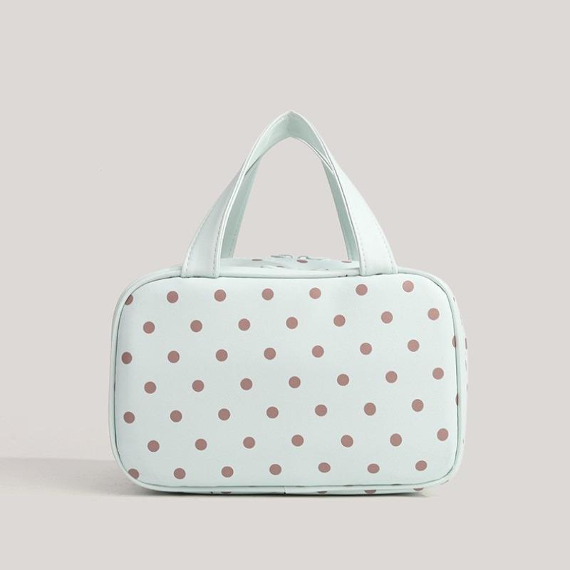 Small Niche Fashion Small Square Bag Handbag, Simple and Elegant Makeup Bag, Large Capacity Storage Bag
Small Niche Fashion Small Square Bag Handbag, Simple and Elegant Makeup Bag, Large Capacity Storage Bag
