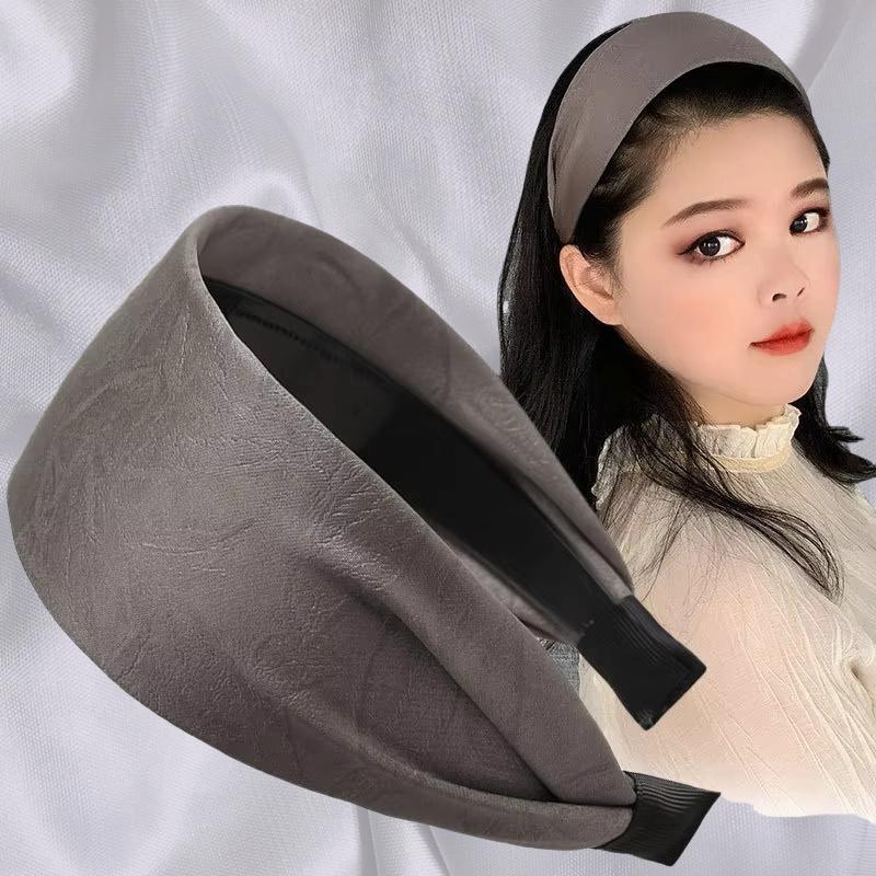 New arrival French Headband with Wide High-end hairband Cover White Hair and Decorate Hair Accessories headbands for women
New arrival French Headband with Wide High-end hairband Cover White Hair and Decorate Hair Accessories headbands for women