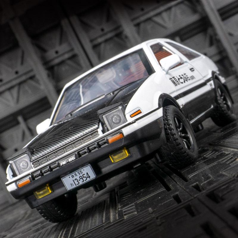 Металлическая модель автомобиля Toyota AE86 Гора Акина со звуком и светом, инерционная игрушка для детей.
Металлическая модель автомобиля Toyota AE86 Гора Акина со звуком и светом, инерционная игрушка для детей.