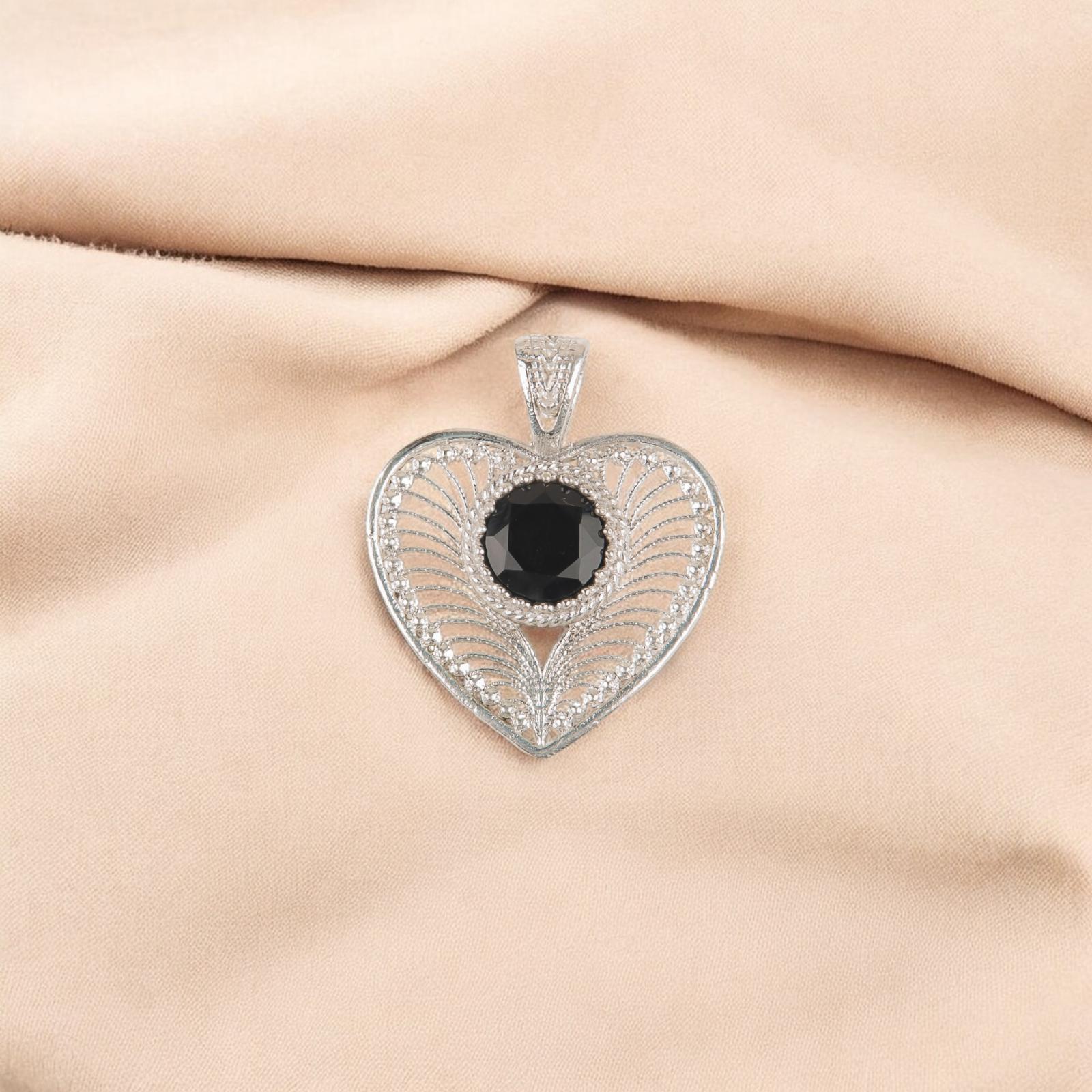 Black Onyx Gemstone 925 Sterling Silver Jewelry Handmade Designer Pendant 1.4 CP-15-18
Black Onyx Gemstone 925 Sterling Silver Jewelry Handmade Designer Pendant 1.4 CP-15-18