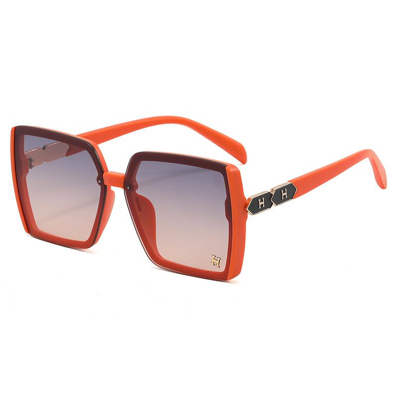 New Fashion Sunglasses High-End Large Frame Small Face Gradient Color Sunglasses Uv Protection(Ds-2134)
New Fashion Sunglasses High-End Large Frame Small Face Gradient Color Sunglasses Uv Protection(Ds-2134)