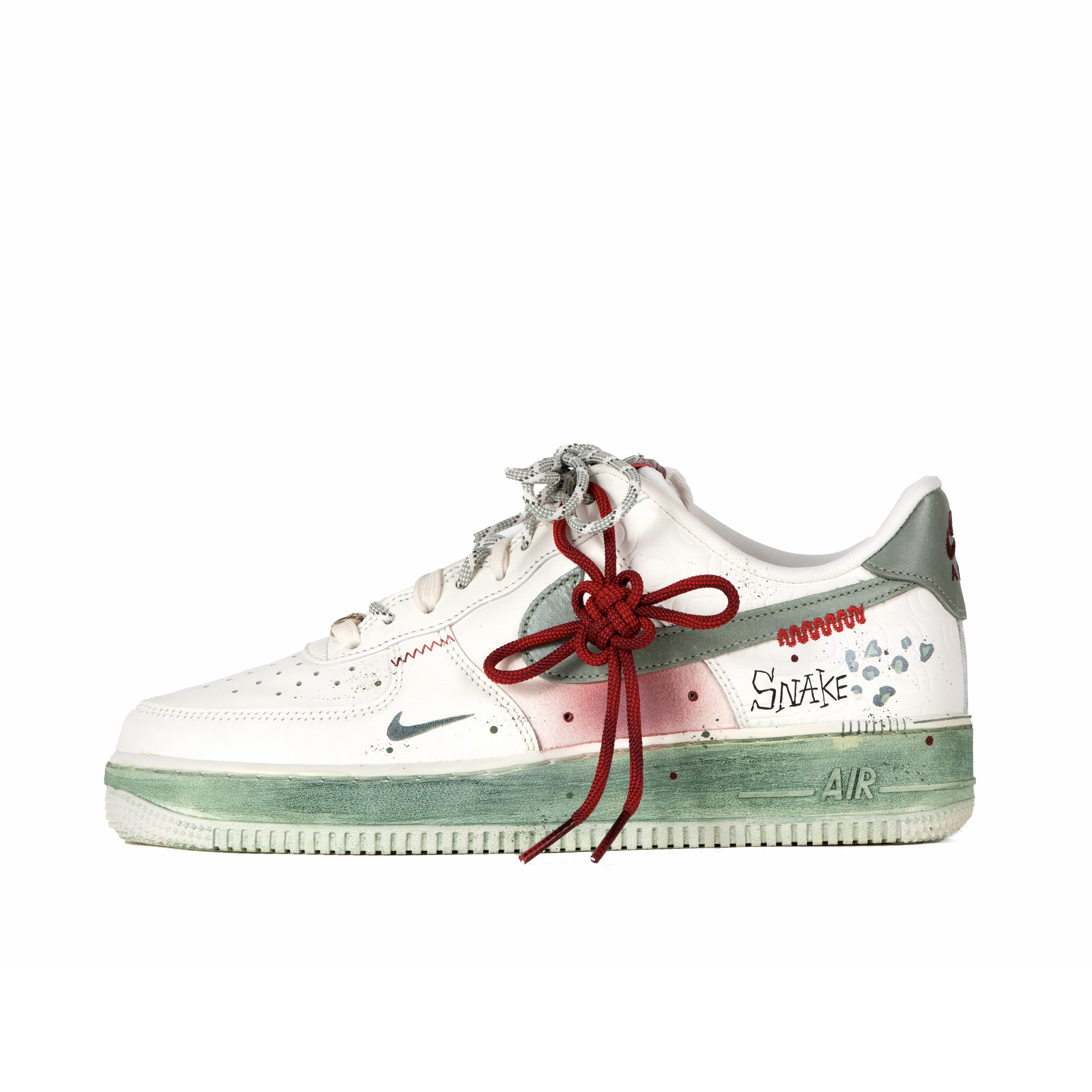 Nike Air Force 1 Low top Skateboard Shoes Men s White Green HV5979-130(Team186- ) 42
Nike Air Force 1 Low top Skateboard Shoes Men s White Green HV5979-130(Team186- ) 42