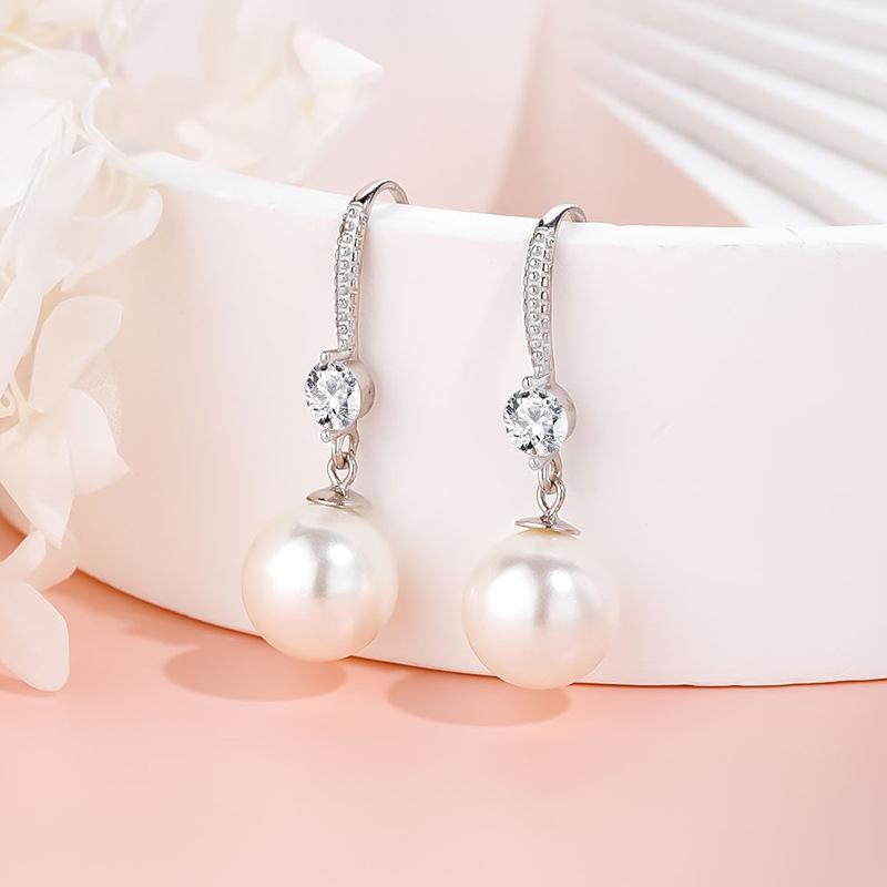 New Style High-end Earrings, Light Luxury Ear Hooks, Exquisite Temperament Earrings and Earrings Accessories платиновый
New Style High-end Earrings, Light Luxury Ear Hooks, Exquisite Temperament Earrings and Earrings Accessories платиновый