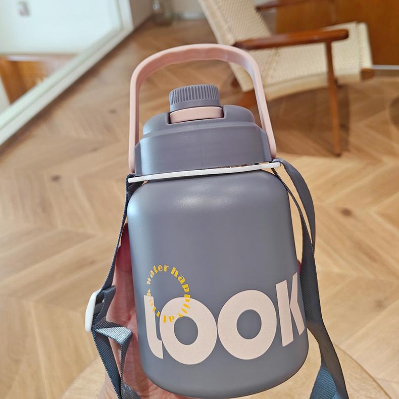 Large Capacity 316 Stainless Steel Vacuum Insulated Cup Portable Straw Belly Cup Children Student Outdoor Travel Thermos Bottle 900ML фіолетовий
Large Capacity 316 Stainless Steel Vacuum Insulated Cup Portable Straw Belly Cup Children Student Outdoor Travel Thermos Bottle 900ML фіолетовий