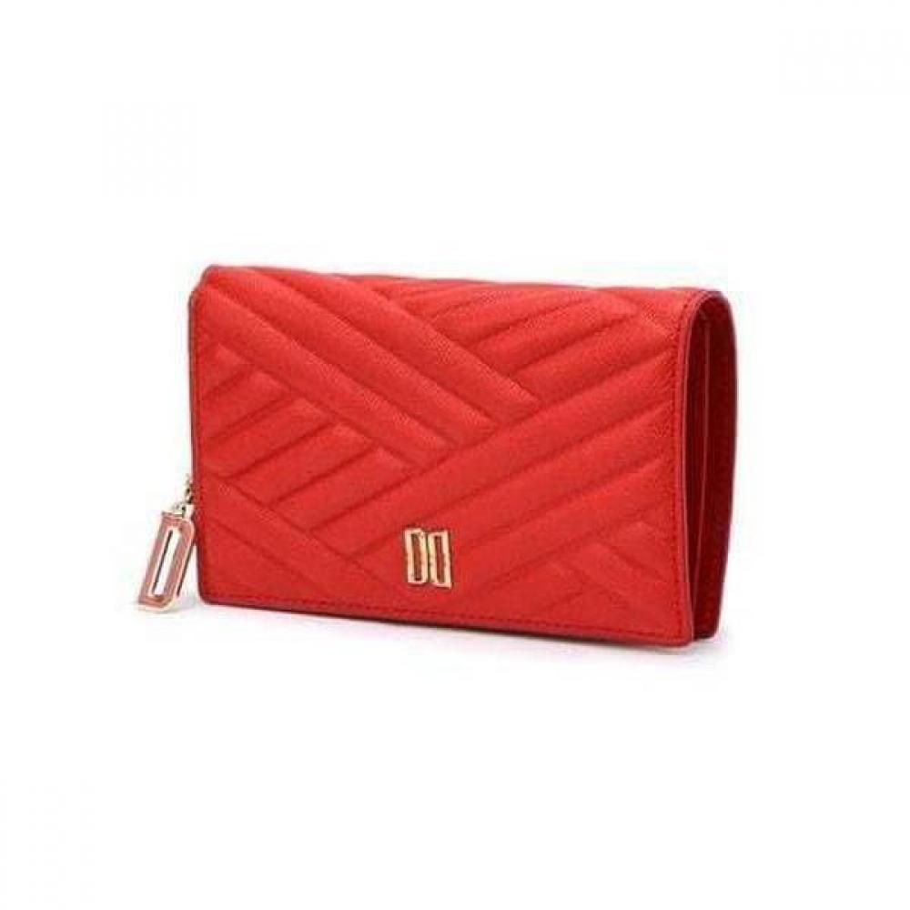 Daks Red Carlisle Embossed Leather Gold Medium Wallet Dcwa5f260r2 Single option
Daks Red Carlisle Embossed Leather Gold Medium Wallet Dcwa5f260r2 Single option