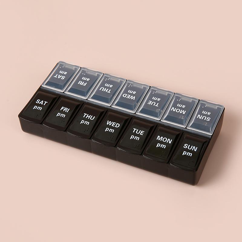 7-Day Braille Pill Organizer: Double-Row, 14 Compartments for Morning & Evening Medication Storage 17.5*8.5*3cm
7-Day Braille Pill Organizer: Double-Row, 14 Compartments for Morning & Evening Medication Storage 17.5*8.5*3cm