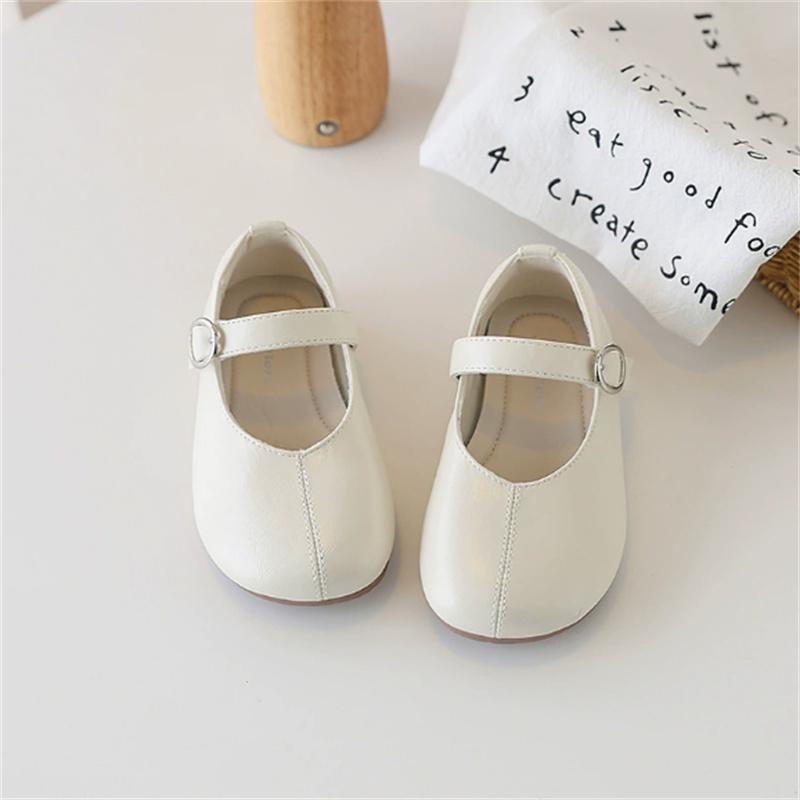 New Spring Children Shoes For Girls British Style Leather Princess Shoes Soft Sole Outdoor Fashion Kids Sneakers EU 22-37 36
New Spring Children Shoes For Girls British Style Leather Princess Shoes Soft Sole Outdoor Fashion Kids Sneakers EU 22-37 36