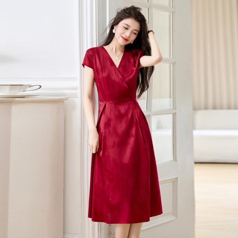 еластична сукня з шовку тутового дерева, елегантний темперамент, V-подібний виріз, приталена і тонка сукня з шовку тутового дерева M бордовий
еластична сукня з шовку тутового дерева, елегантний темперамент, V-подібний виріз, приталена і тонка сукня з шовку тутового дерева M бордовий