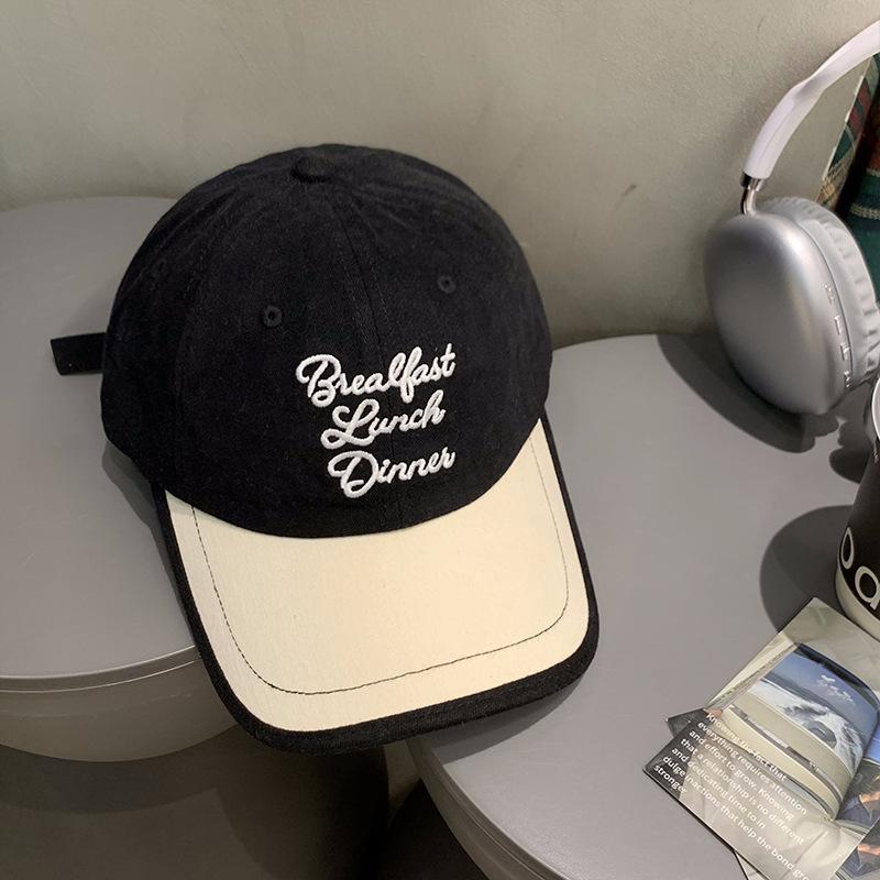 Кепка контрастного цвета с мягким верхом, женская, 2024 года, новая, объемная вышитая буква, бейсболка с широкими полями, мужская, с изображением маленького лица M(56-58cm) чёрный
Кепка контрастного цвета с мягким верхом, женская, 2024 года, новая, объемная вышитая буква, бейсболка с широкими полями, мужская, с изображением маленького лица M(56-58cm) чёрный