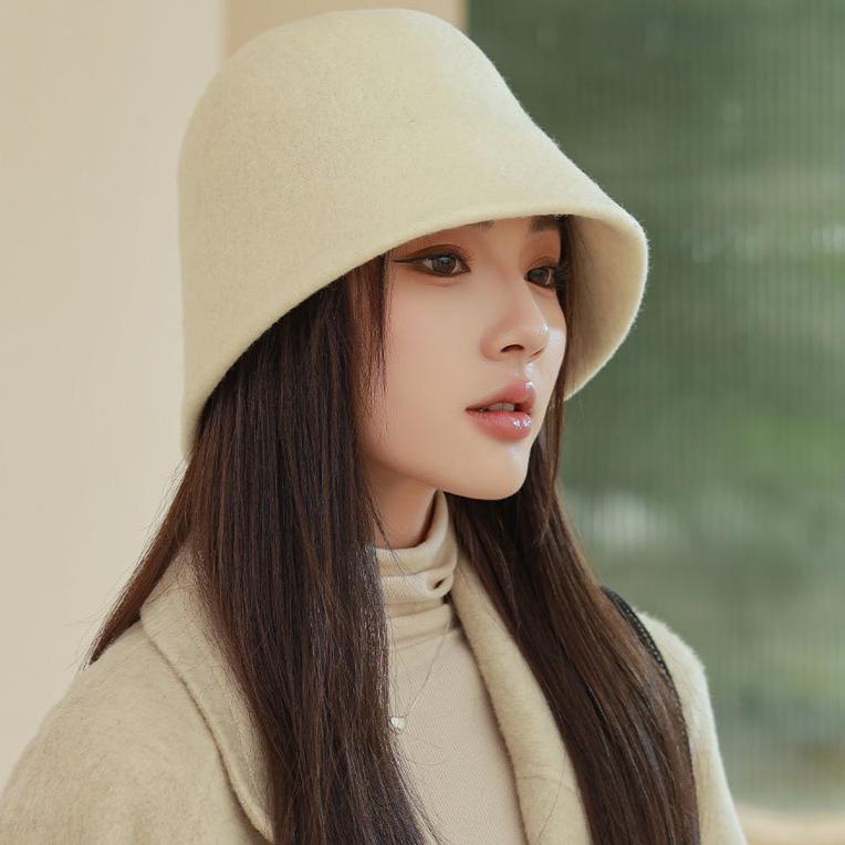 Autumn and Winter New High-end Wool Bucket Hat Women s Elegant Basin Hat Bucket Hat
Autumn and Winter New High-end Wool Bucket Hat Women s Elegant Basin Hat Bucket Hat