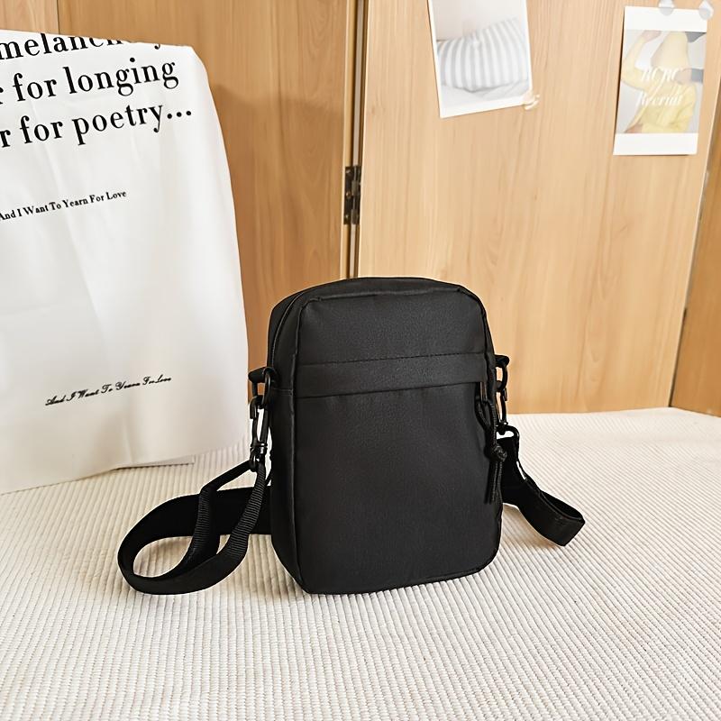 Men s Mini Crossbody Bag with Detachable Strap - Oxford Fabric Zipper Closure Phone Wallet for Everyday Essentials, Khaki/White/Black чорний
Men s Mini Crossbody Bag with Detachable Strap - Oxford Fabric Zipper Closure Phone Wallet for Everyday Essentials, Khaki/White/Black чорний