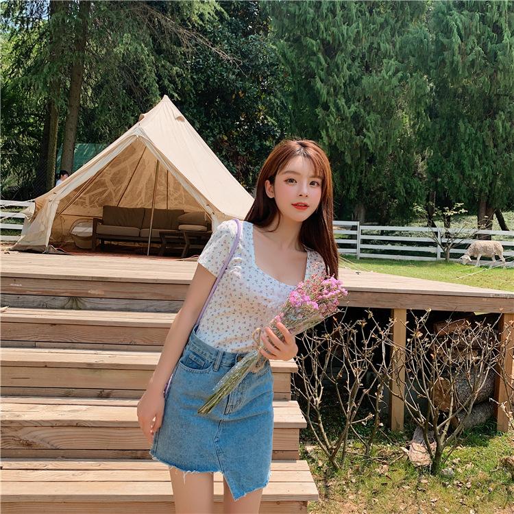 Short floral square collar T-shirt women s summer new Korean version slim and thin ins trendy versatile short-sleeved XL абрикосовий
Short floral square collar T-shirt women s summer new Korean version slim and thin ins trendy versatile short-sleeved XL абрикосовий