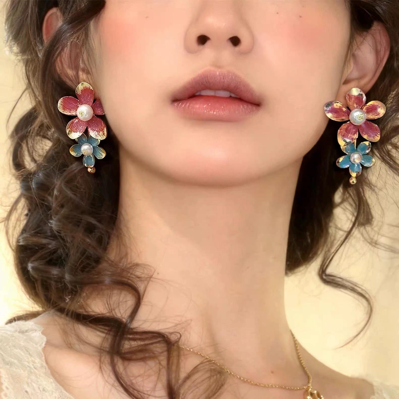 2025 High-End Silver Flower Earrings - Spring & Summer Collection for Women
2025 High-End Silver Flower Earrings - Spring & Summer Collection for Women