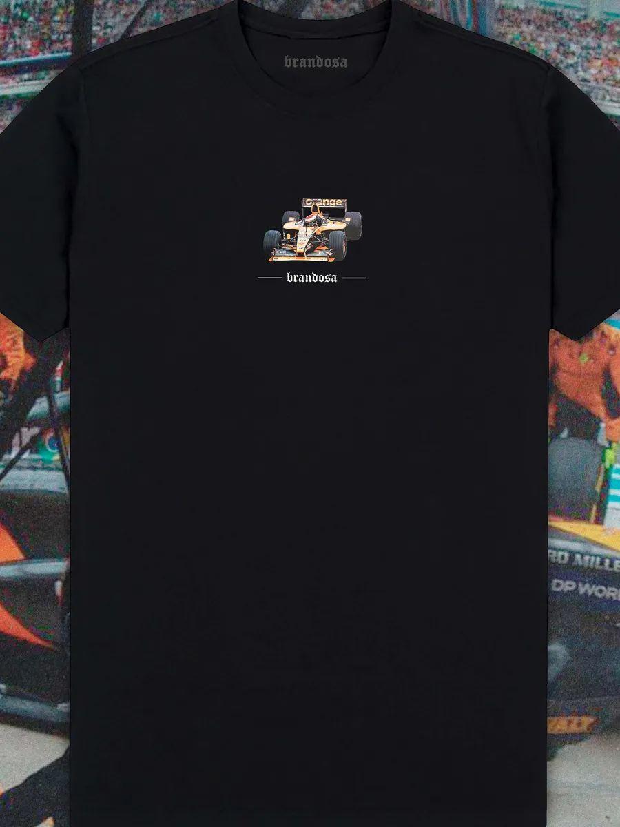 T-shirt with print L
T-shirt with print L