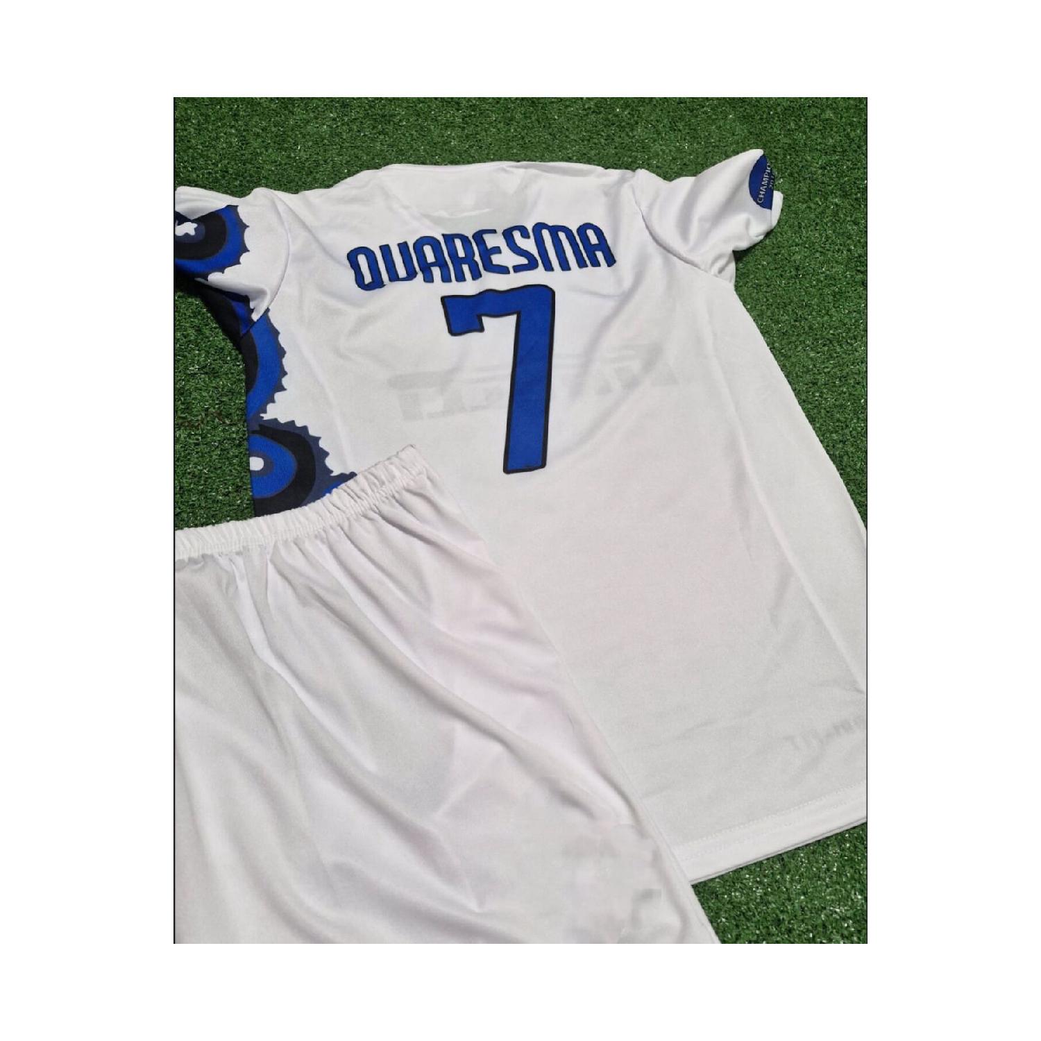 Комплект из 4 детских трикотажных изделий Ricardo Quaresma 2010 с рисунком дракона 6-7 Yaş белый
Комплект из 4 детских трикотажных изделий Ricardo Quaresma 2010 с рисунком дракона 6-7 Yaş белый