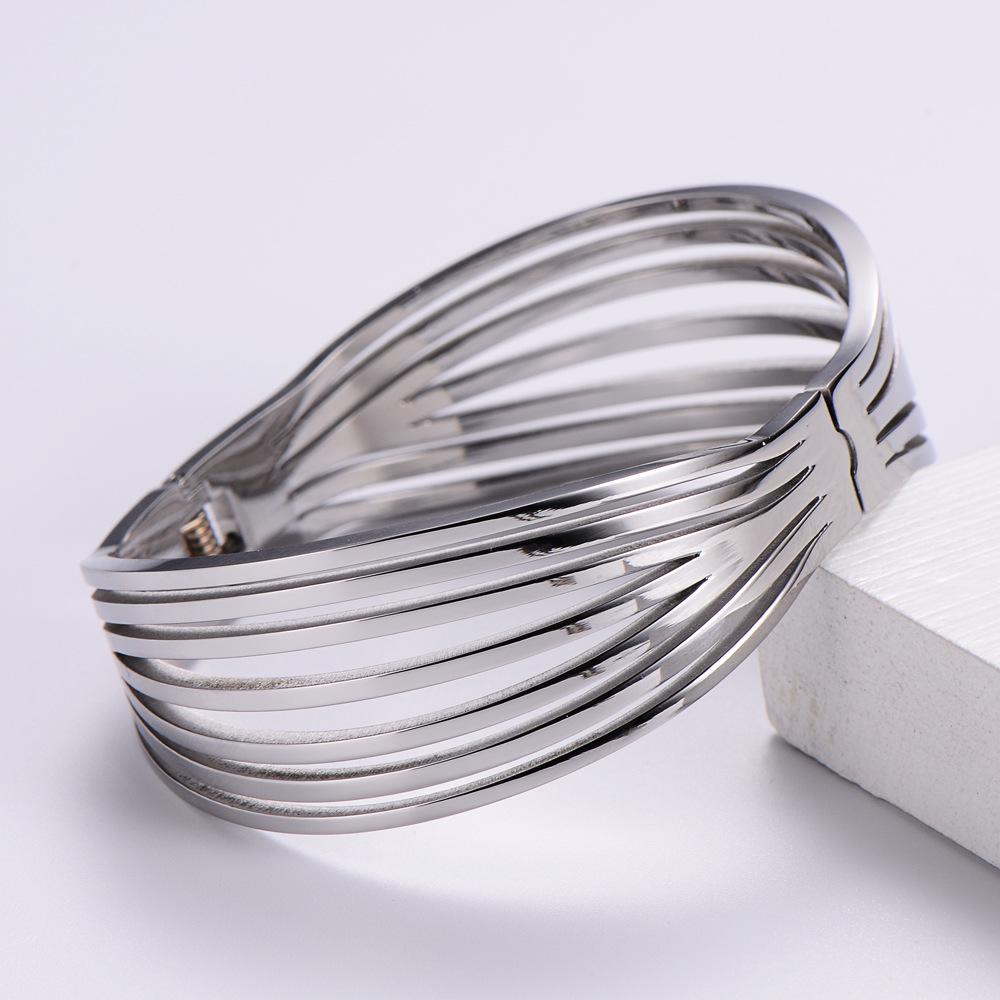 AML Women s High-End Christmas Festive Wear & Electroplated 18k Gold French Gift Jewelry
AML Women s High-End Christmas Festive Wear & Electroplated 18k Gold French Gift Jewelry