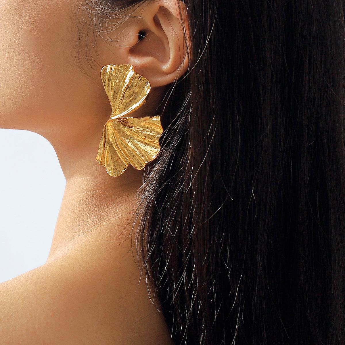 Ginkgo Leaf Design Earrings Fashion Exaggerated Geometric Fan-shaped Leaf Earrings
Ginkgo Leaf Design Earrings Fashion Exaggerated Geometric Fan-shaped Leaf Earrings
