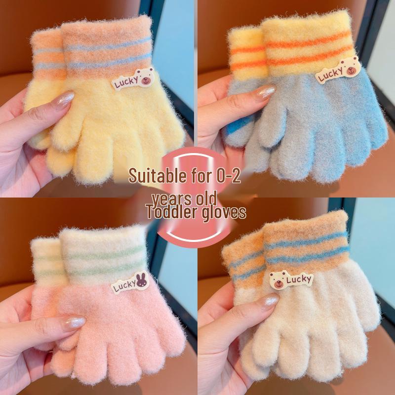 Newcomer Exclusive: Cute Winter Infant Children s Five-Finger Gloves
Newcomer Exclusive: Cute Winter Infant Children s Five-Finger Gloves