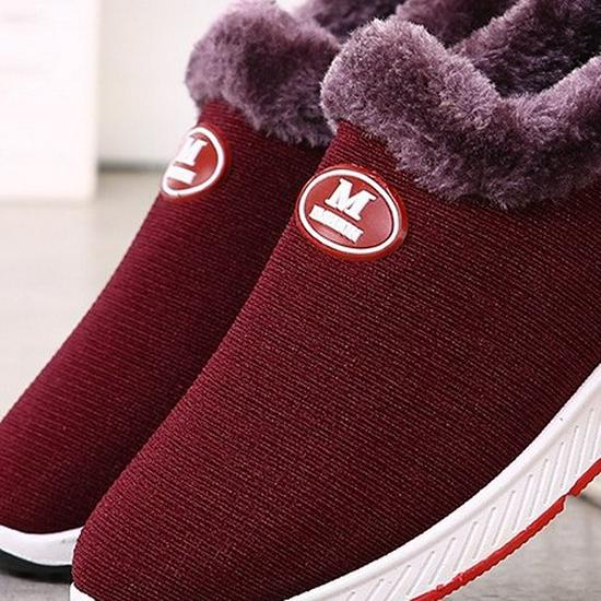 Зимняя женская обувь Plus Velvet теплая мягкая подошва нескользящая удобная повседневная обувь 35
Зимняя женская обувь Plus Velvet теплая мягкая подошва нескользящая удобная повседневная обувь 35