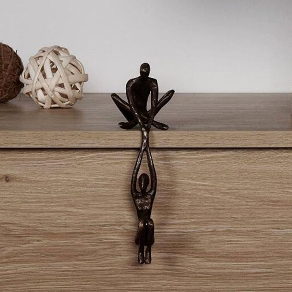 Decor Indoor Living Room Man Lifting Woman Art Statue Resin Crafts Figure Statue Desktop Ornaments 1pcs
Decor Indoor Living Room Man Lifting Woman Art Statue Resin Crafts Figure Statue Desktop Ornaments 1pcs