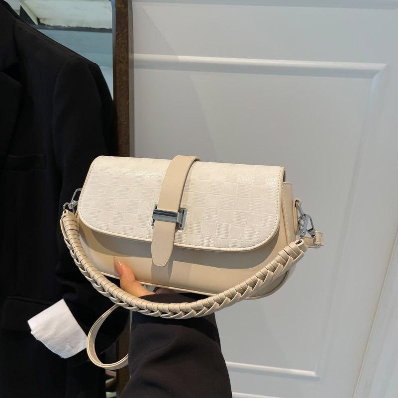 Нишевая сумка премиальной текстуры Новая модная женская сумка Кроссбоди универсальная на плечо сумка-седло хаки
Нишевая сумка премиальной текстуры Новая модная женская сумка Кроссбоди универсальная на плечо сумка-седло хаки