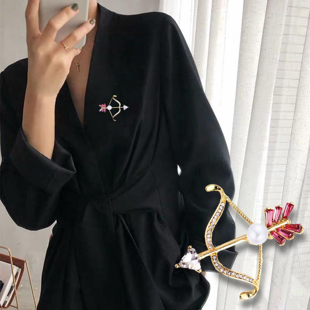 Romantic Pearl Rhinestone Fashion Coat accessories Zinc Zinc Alloy Jewelry Pin Cupid s Arrow Brooch
Romantic Pearl Rhinestone Fashion Coat accessories Zinc Zinc Alloy Jewelry Pin Cupid s Arrow Brooch
