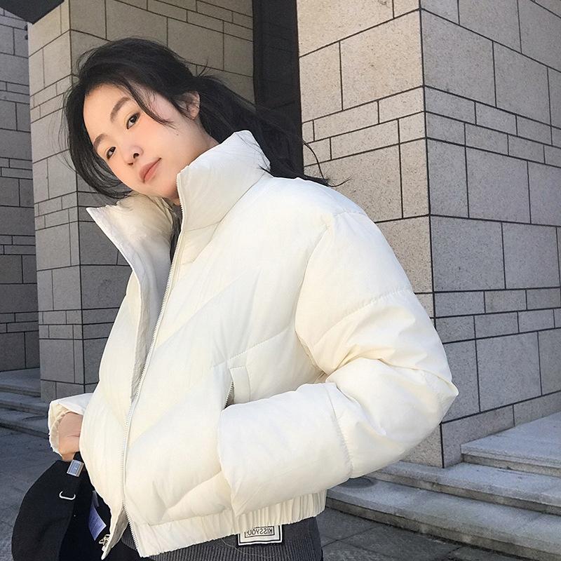 Down and Padded Jacket Women s 2025 New Winter Decoration Slim Short Fashion Bread Jacket Cotton Jacket XXL off білий колір
Down and Padded Jacket Women s 2025 New Winter Decoration Slim Short Fashion Bread Jacket Cotton Jacket XXL off білий колір