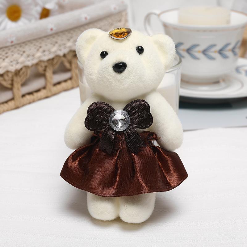 Foam Bear Couple Bouquet: Cartoon Ice Cream Bear with Flowers for Weddings & Gifts 11 cm
Foam Bear Couple Bouquet: Cartoon Ice Cream Bear with Flowers for Weddings & Gifts 11 cm