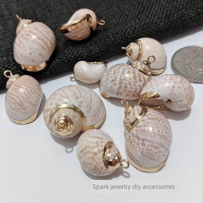 Конх Гальванопокрытие Сделай сам Аксессуары для украшений Серьги Подвеска Подвеска Креативная ручная работа Натуральная ракушка 7 #1 screw/Golden Edge
Конх Гальванопокрытие Сделай сам Аксессуары для украшений Серьги Подвеска Подвеска Креативная ручная работа Натуральная ракушка 7 #1 screw/Golden Edge