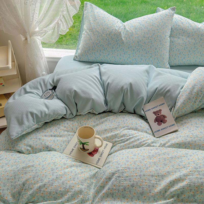 Весенне-летний комплект из четырех предметов класса А для беременных и младенцев из стиранного хлопка для общежития, чисто хлопковое односпальное покрывало, шапка на кровать, постельное белье 2.0m Sheet 4pc quilt 2*2.4m
Весенне-летний комплект из четырех предметов класса А для беременных и младенцев из стиранного хлопка для общежития, чисто хлопковое односпальное покрывало, шапка на кровать, постельное белье 2.0m Sheet 4pc quilt 2*2.4m