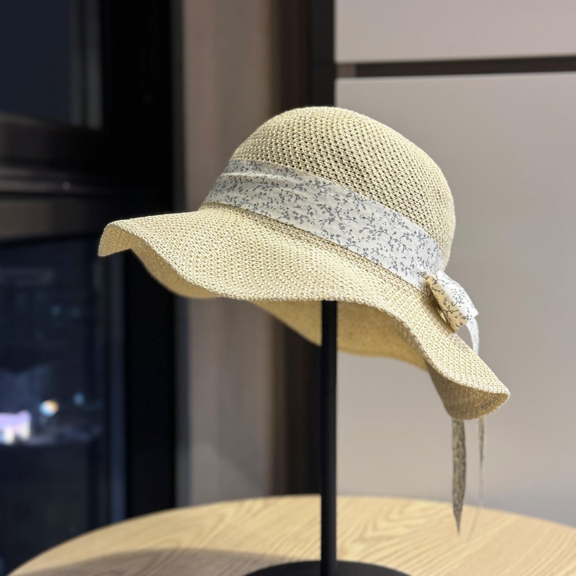 New women s fisherman hat with bow, straw bucket hat, spring and summer sun protection hat, beach sun hat, Korean style cool hat Adult54-60Adjustable бежевый
New women s fisherman hat with bow, straw bucket hat, spring and summer sun protection hat, beach sun hat, Korean style cool hat Adult54-60Adjustable бежевый