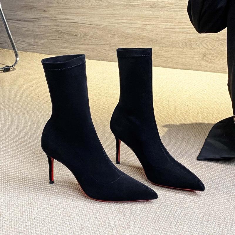 High heels pointed short boots women s autumn and winter new thin heels black elastic socks boots medium tube thin fashion boots 34
High heels pointed short boots women s autumn and winter new thin heels black elastic socks boots medium tube thin fashion boots 34