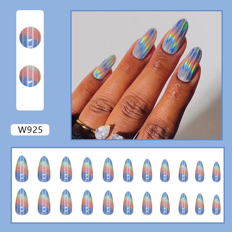 Round head almond nail aurora rainbow color European and American bright eye jumping color silver line wearing nail piece can be
Round head almond nail aurora rainbow color European and American bright eye jumping color silver line wearing nail piece can be