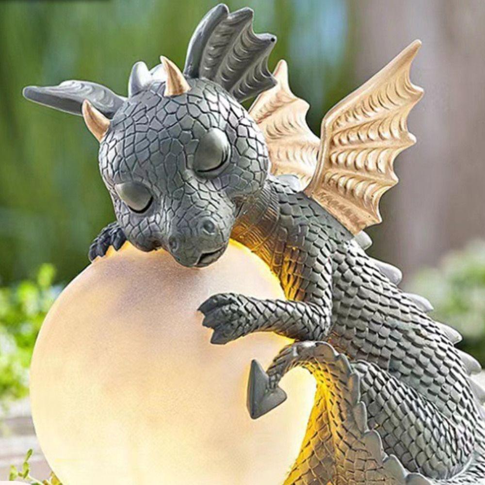 Креативна статуя в саду. Унікальний нічник динозавра. Подарунковий орнамент із смоли 1 
Креативна статуя в саду. Унікальний нічник динозавра. Подарунковий орнамент із смоли 1