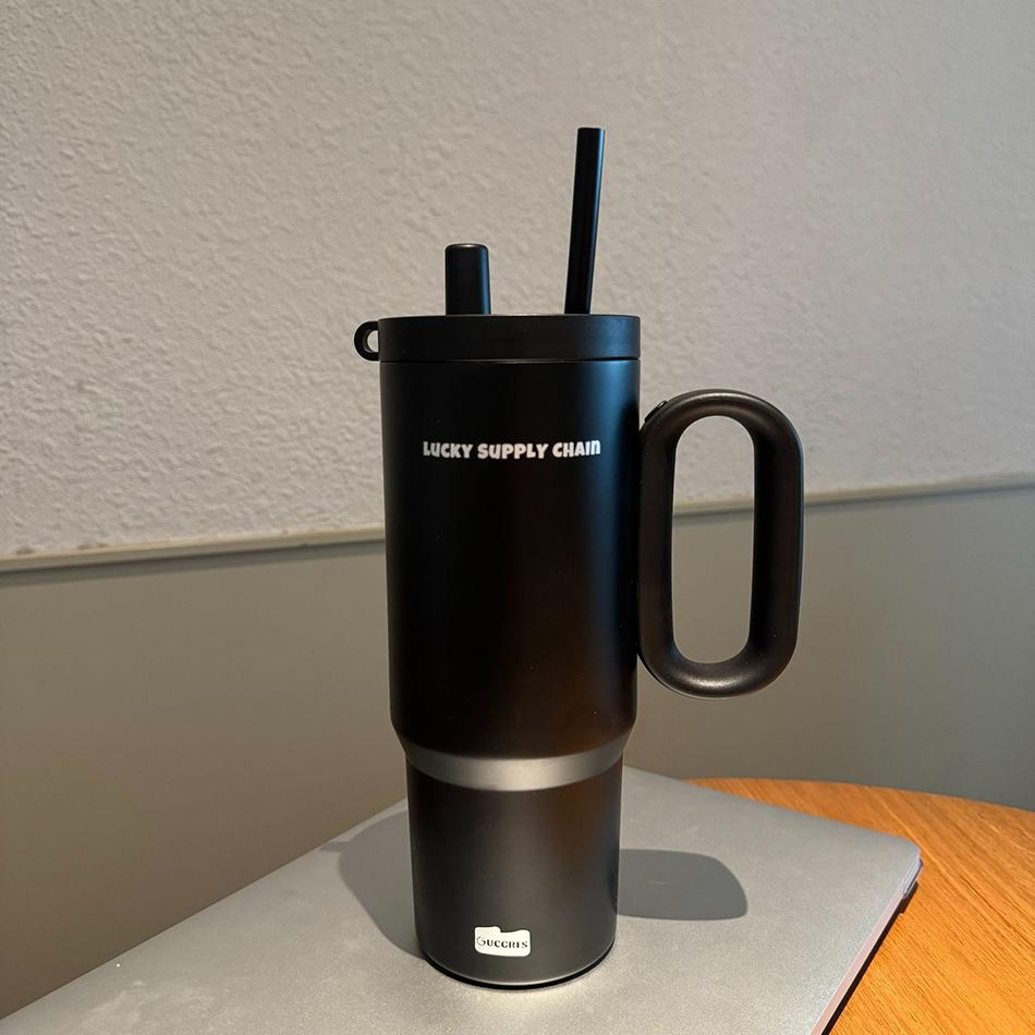 750ML Large Capacity Stainless Steel Thermos Bottle Tea Separation Straw Insulation Water Cup Portable Handle Car Ice Coffee Cup 750ml чёрный
750ML Large Capacity Stainless Steel Thermos Bottle Tea Separation Straw Insulation Water Cup Portable Handle Car Ice Coffee Cup 750ml чёрный