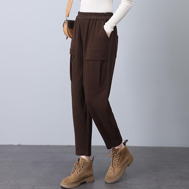 Fashionable Women s Winter 2024 Plus Velvet Casual Sweatpants - Warm, Thick, and Tall-Enhancing for Moms M (up to 105 jin)
Fashionable Women s Winter 2024 Plus Velvet Casual Sweatpants - Warm, Thick, and Tall-Enhancing for Moms M (up to 105 jin)