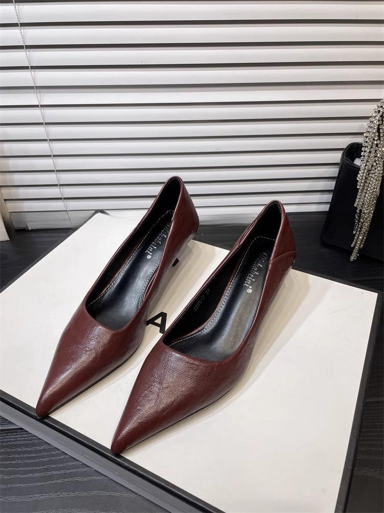 Single shoe 2026 new pointed shallow mouth high heels leopard print fashionable versatile temperament commuting women s shoes 34 темно-красного
Single shoe 2026 new pointed shallow mouth high heels leopard print fashionable versatile temperament commuting women s shoes 34 темно-красного