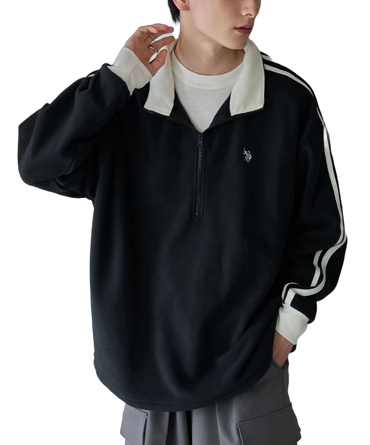 WEGO Унисекс US POLO Трикотажная верхняя одежда для холодной погоды и корейского свободного кроя и размера, Черный мужской флис, Пуловер на молнии до половины, сделанный на заказ, Гольф, Погода, Осень, чёрный
WEGO Унисекс US POLO Трикотажная верхняя одежда для холодной погоды и корейского свободного кроя и размера, Черный мужской флис, Пуловер на молнии до половины, сделанный на заказ, Гольф, Погода, Осень, чёрный