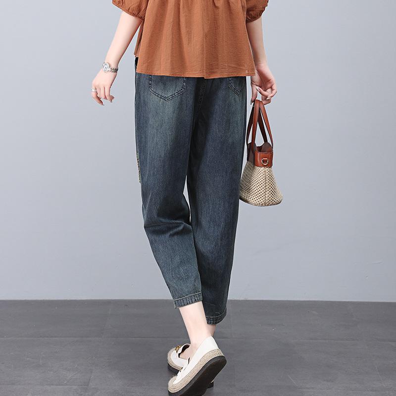 Женские джинсы гаремы на резинке, весна 2025 - новый стиль для мам среднего возраста, свободный крой, большие размеры. M синий
Женские джинсы гаремы на резинке, весна 2025 - новый стиль для мам среднего возраста, свободный крой, большие размеры. M синий