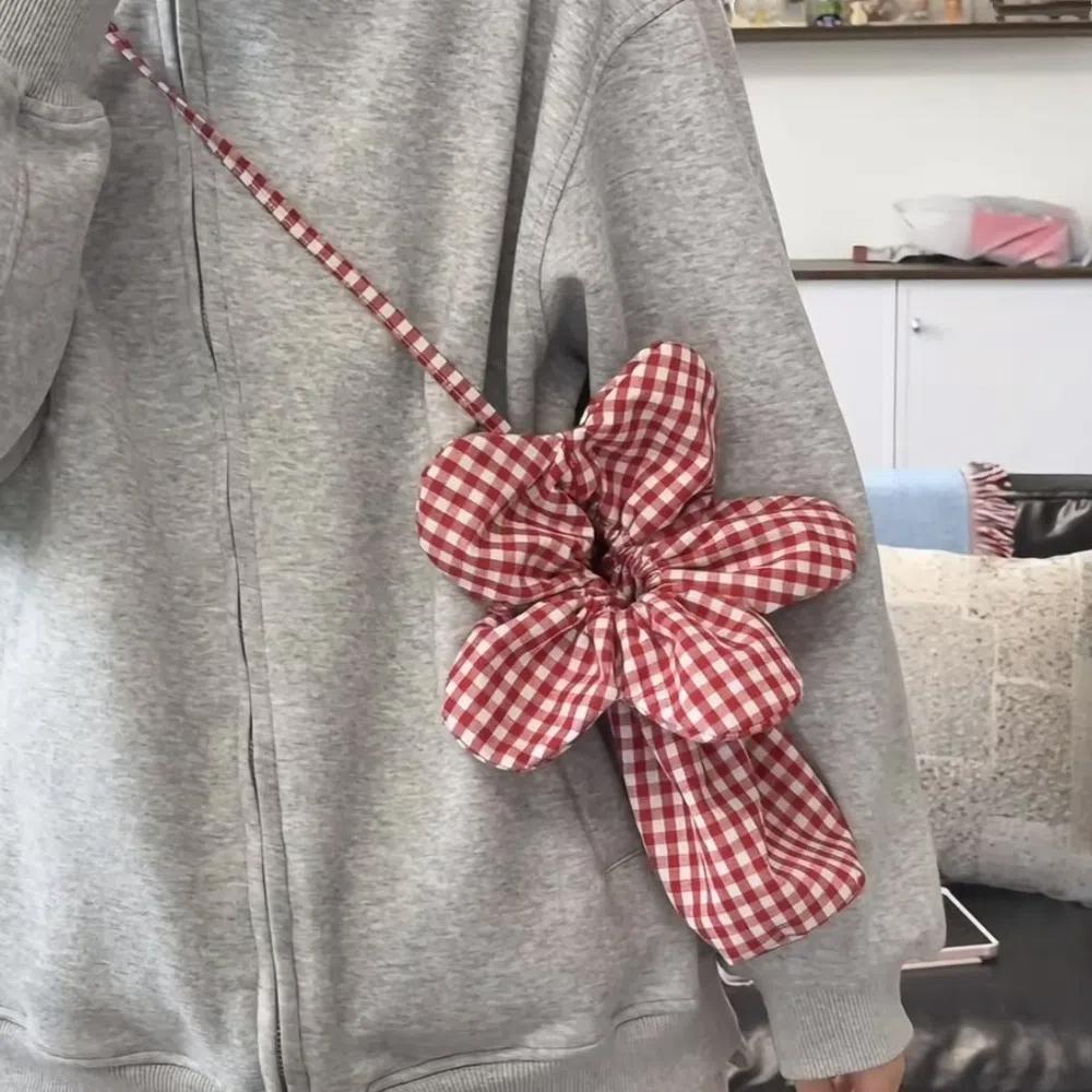 Милая сумка-тоут с цветочным принтом в корейском стиле, маленькая сумка через плечо, повседневная клетчатая сумка на кулиске, для улицы красный