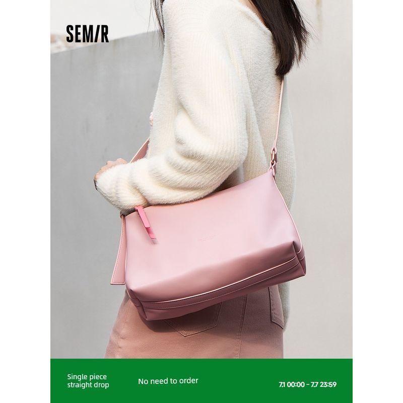 Senma Bag Crossbody Bag Women Large Capacity Texture Fashion Handbag Simple Design Commuter Women s Bag Shoulder Bag Dream powder 60301
Senma Bag Crossbody Bag Women Large Capacity Texture Fashion Handbag Simple Design Commuter Women s Bag Shoulder Bag Dream powder 60301