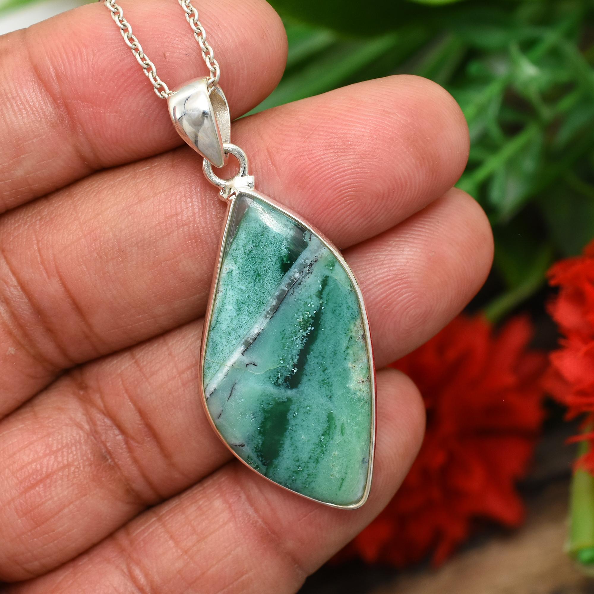 Natural Aquaphrase Pendant Necklace, Crystal Pendant, 925 Sterling Silver Pendant, Handmade Silver Jewelry, Anniversary Gift 1.96 Inches Length зелений
Natural Aquaphrase Pendant Necklace, Crystal Pendant, 925 Sterling Silver Pendant, Handmade Silver Jewelry, Anniversary Gift 1.96 Inches Length зелений