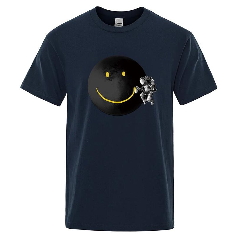 Mens Tshirt High Quality 100 Cotton Funny Spaceman Printing Casual Loose Oneck Men Short Sleeve Tshirt Male Hip Hop Tee Top 4XL
Mens Tshirt High Quality 100 Cotton Funny Spaceman Printing Casual Loose Oneck Men Short Sleeve Tshirt Male Hip Hop Tee Top 4XL