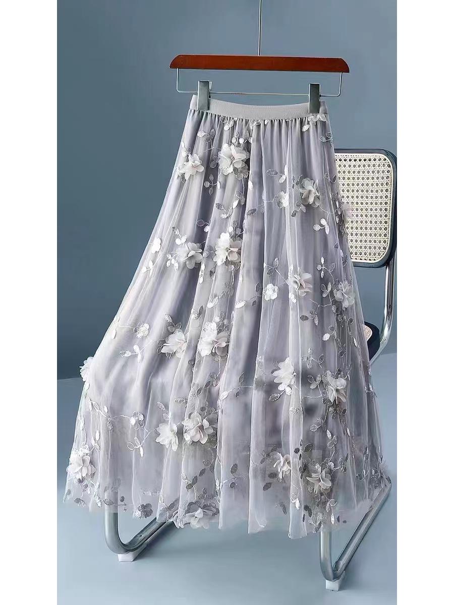 Весенняя юбка А-силуэта с высокой талией, двойным слоем сетки и 3D вышивкой цветов One Size серый
Весенняя юбка А-силуэта с высокой талией, двойным слоем сетки и 3D вышивкой цветов One Size серый