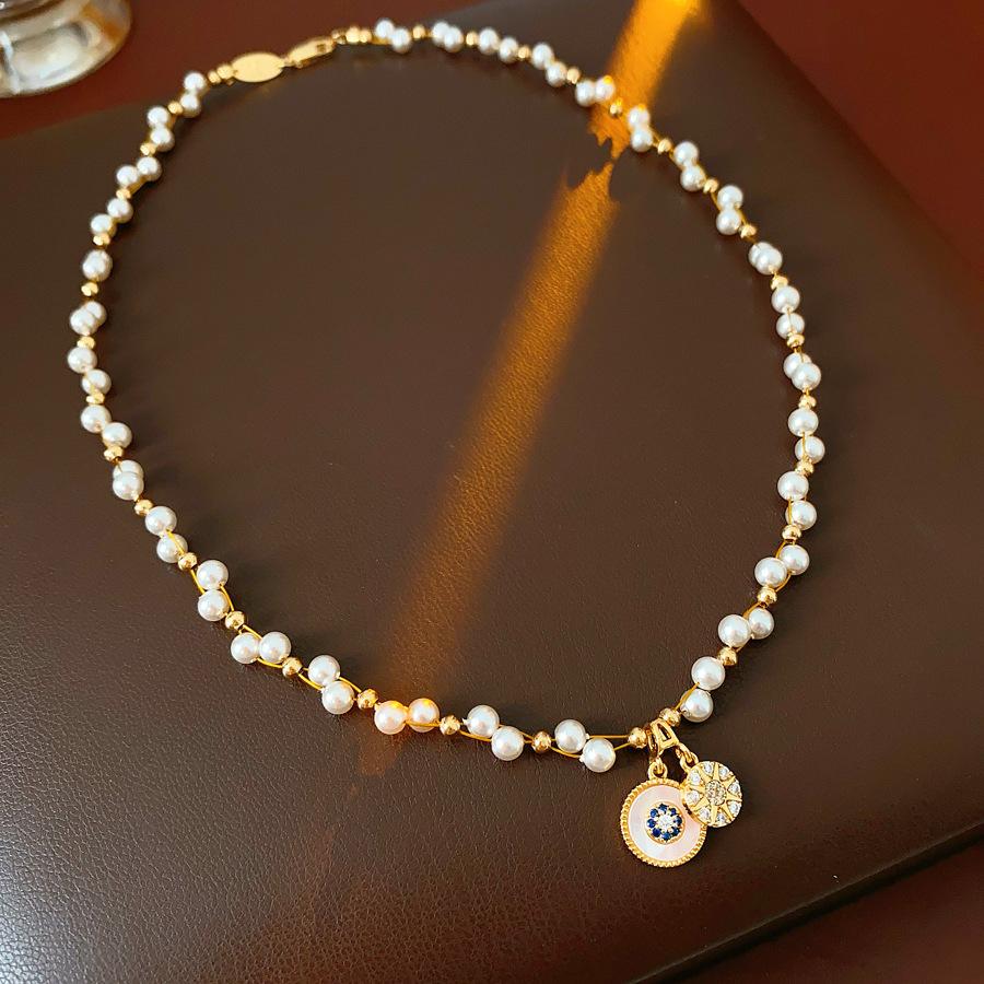 Women s Retro Light Luxury High-end Fashionable Temperament Wrapped Eight Star Pendant Necklace белый/золотой
Women s Retro Light Luxury High-end Fashionable Temperament Wrapped Eight Star Pendant Necklace белый/золотой