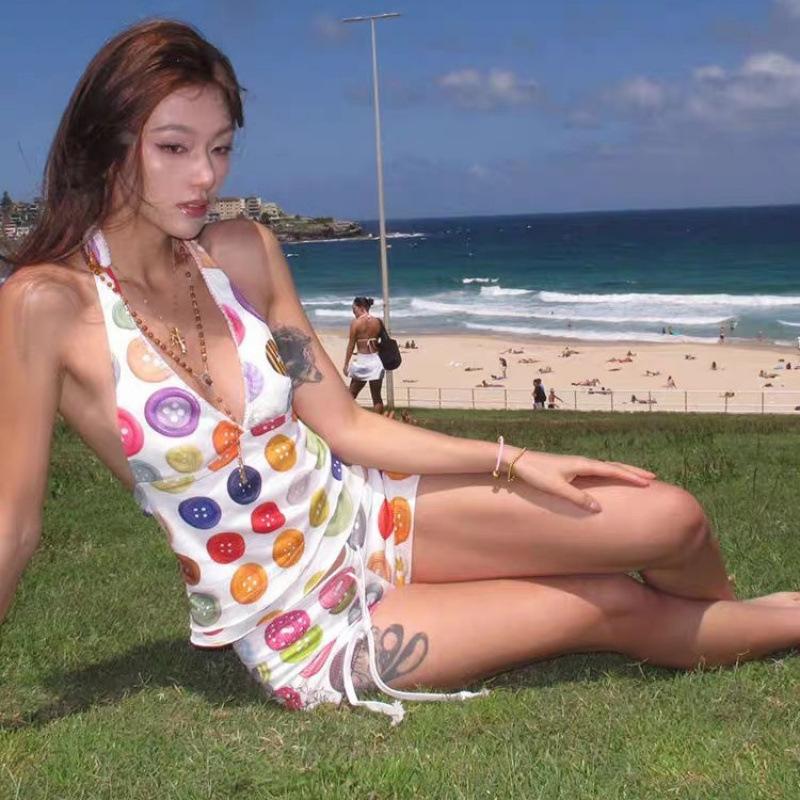 Dopamine split color buttons small breasts gather sexy split swimsuit women s hot spring vacation set m 40-47.5kg
Dopamine split color buttons small breasts gather sexy split swimsuit women s hot spring vacation set m 40-47.5kg