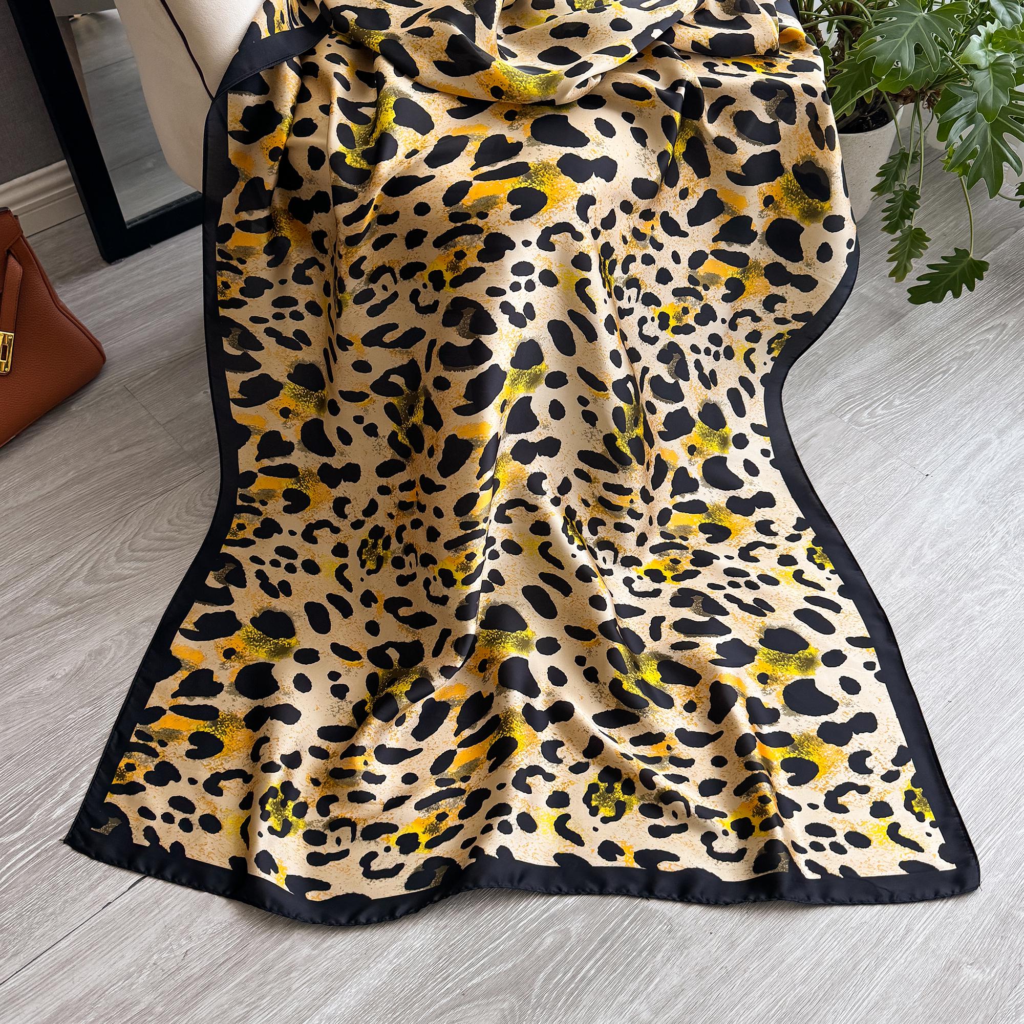 Simulated Silk Printed Scarf For Women S Autumn And Winter Warmth Scarf Fashionable And Fashionable Foreign Style Shawl
Simulated Silk Printed Scarf For Women S Autumn And Winter Warmth Scarf Fashionable And Fashionable Foreign Style Shawl