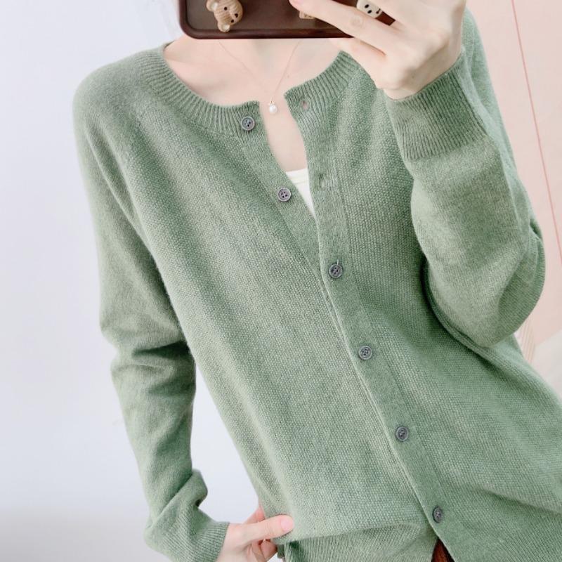 Осенний брендовый счетчик новых продуктов с коротким вязаным кардиганом из 100% овечьей шерсти One size
Осенний брендовый счетчик новых продуктов с коротким вязаным кардиганом из 100% овечьей шерсти One size